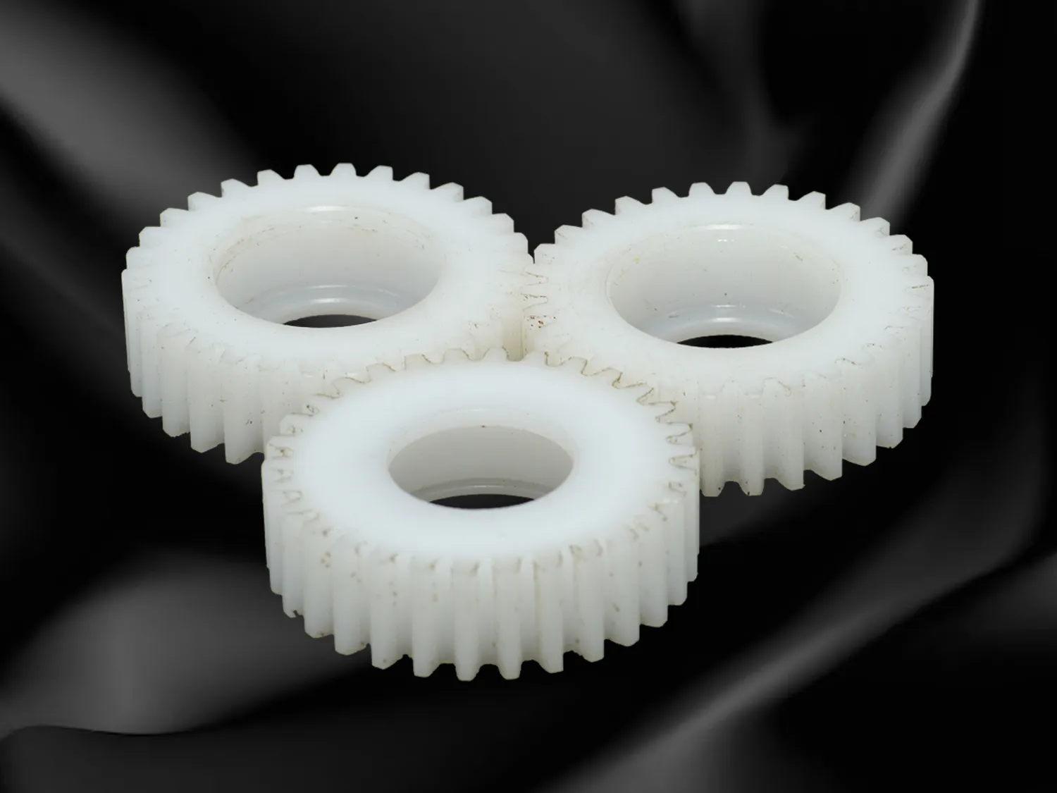  Plastic Gears 